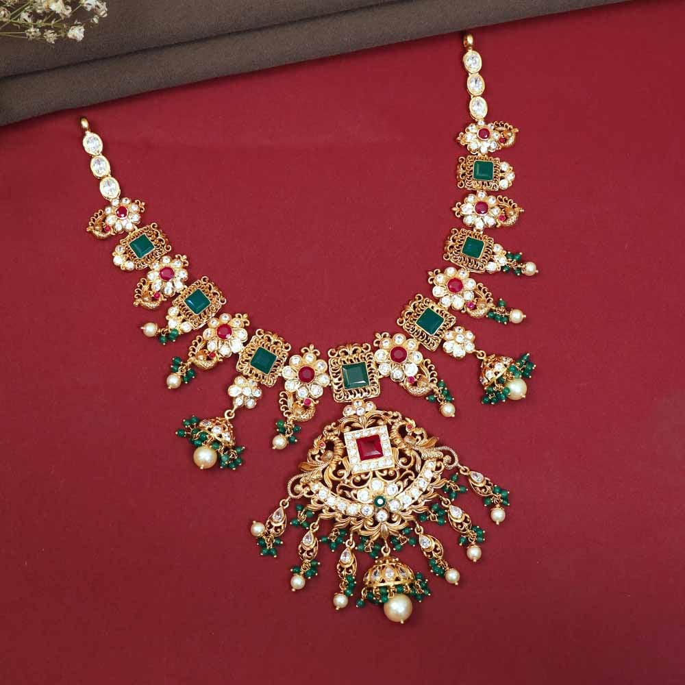 https://ariajewellers.in/storage//product/Green red necklace-1979315993-10_04_2023_10_48_am.jpg?format=webp